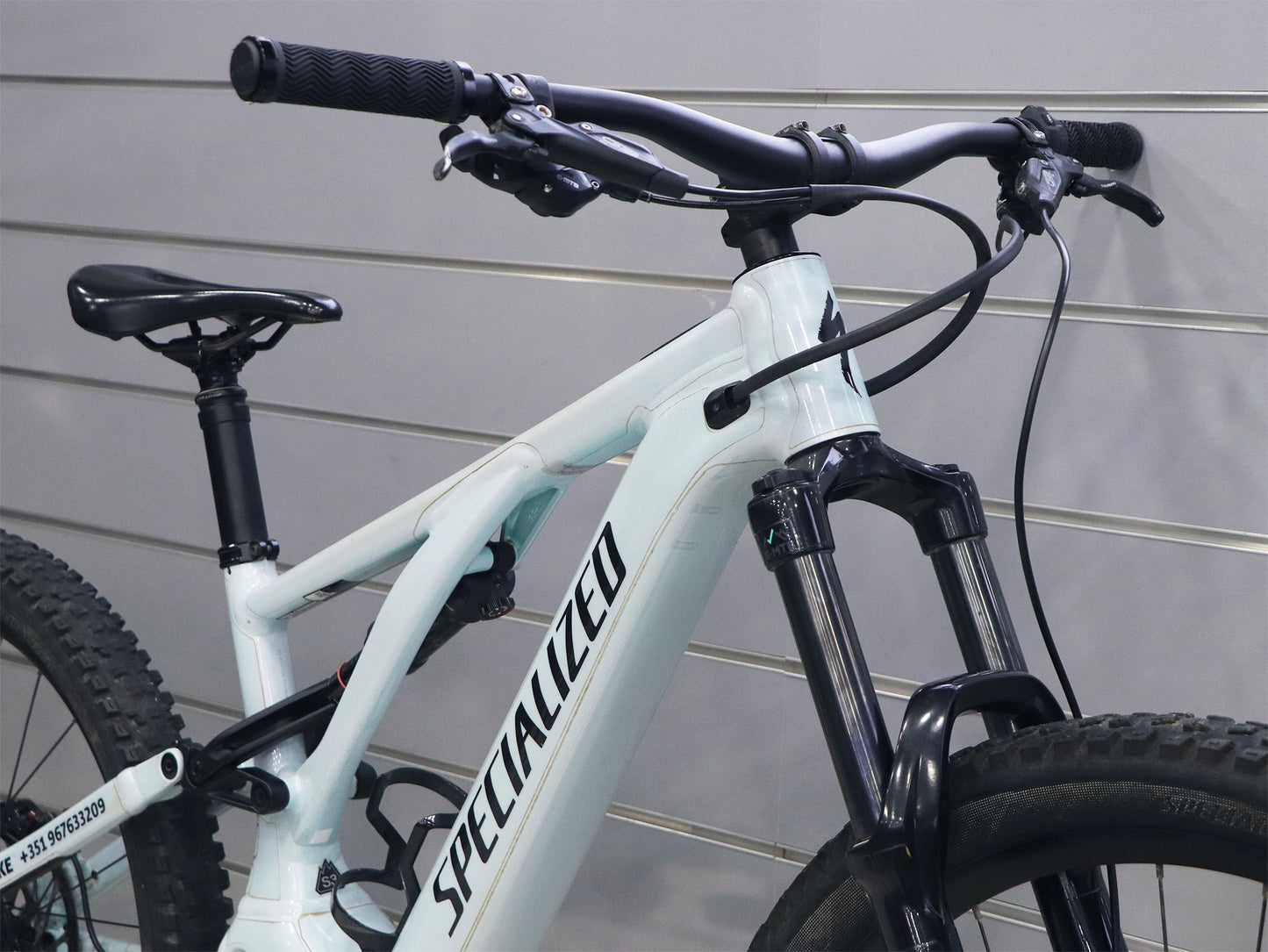 BICICLETA SPECIALIZED TURBO LEVO ALLOY (S3)