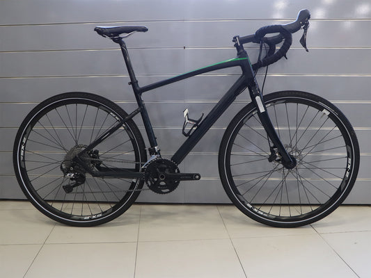 BICICLETA GIANT REVOLT 2 (M/L)