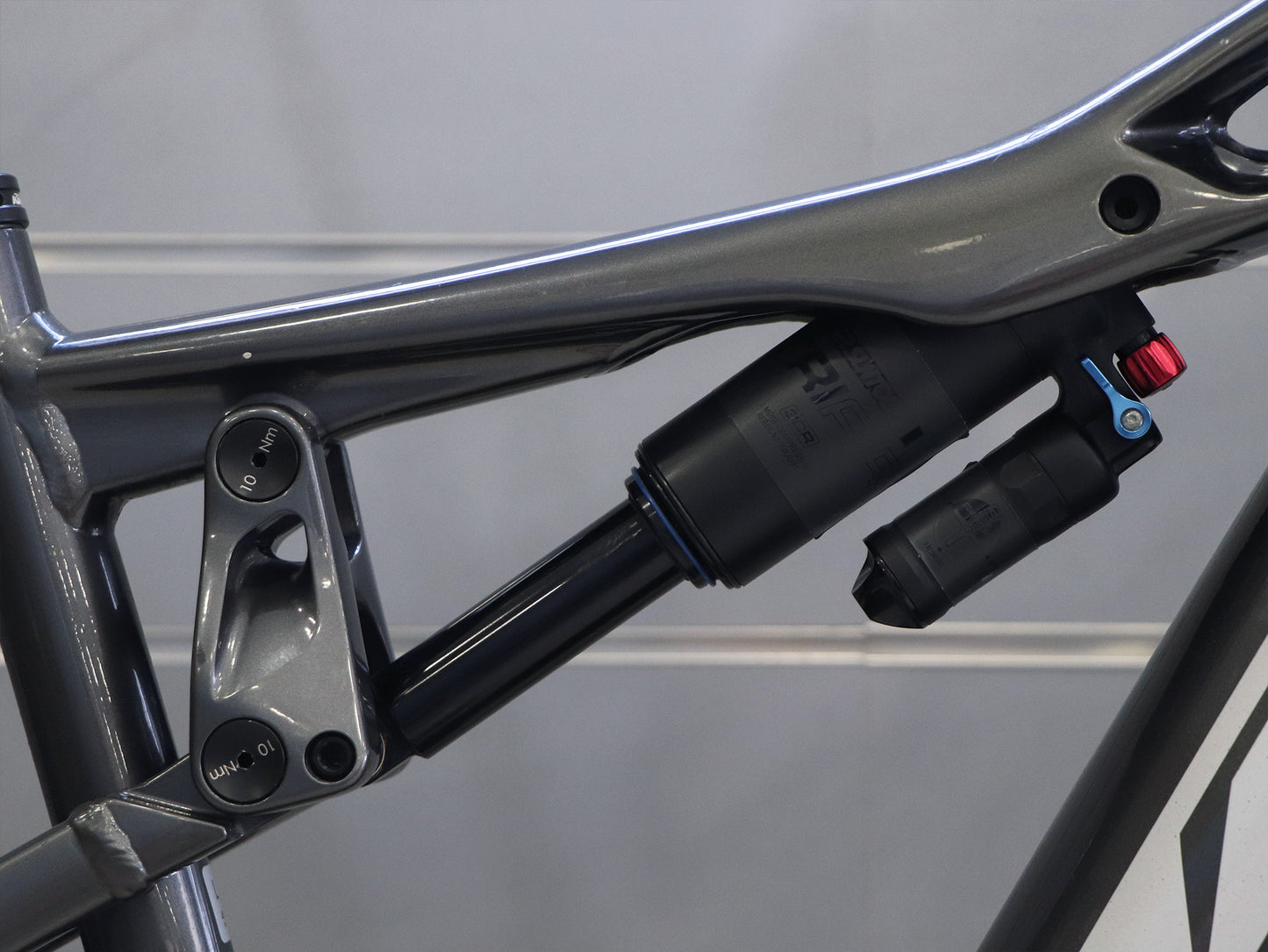 BICICLETA KTM MACINA KAPOHO 6971 LTD (L)