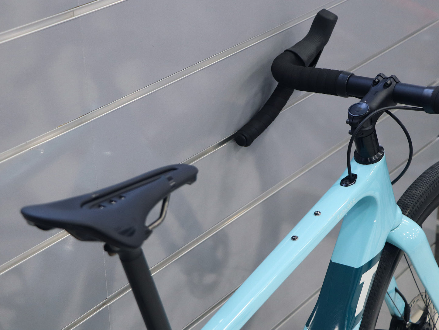 BICICLETA 3T EXPLORO ULTRA APEX (52)