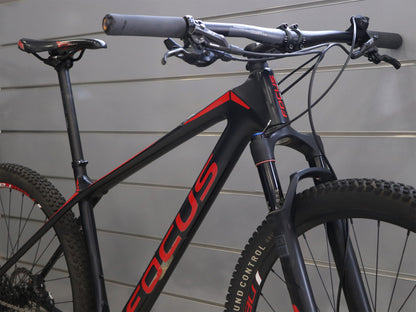 BICICLETA FOCUS RAVEN EVO 29 (M)