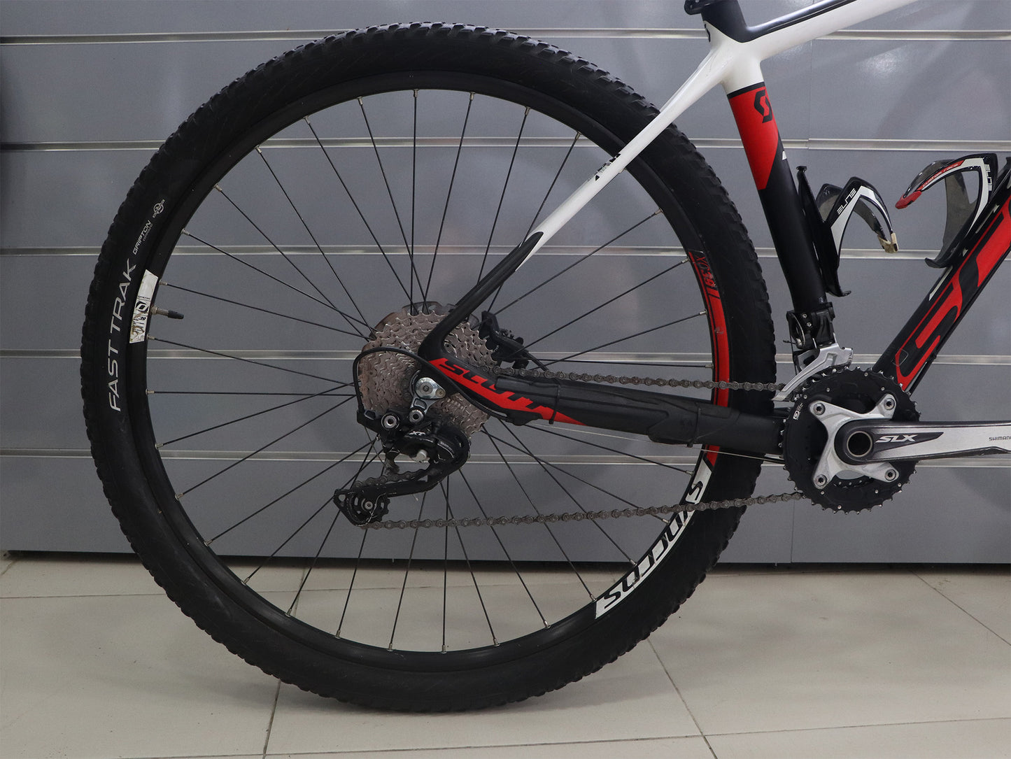 BICICLETA SCOTT SCALE 930 (L)