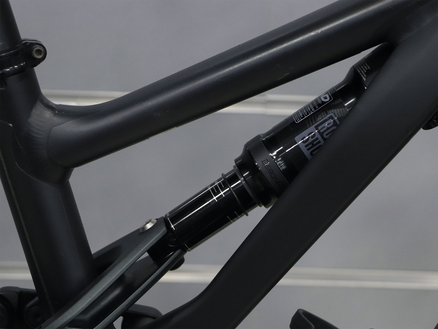 BICICLETA SPECIALIZED TURBO LEVO ALLOY (S4)