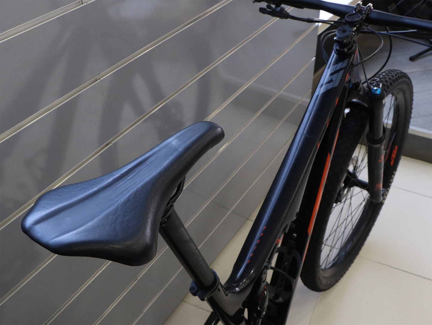 BICICLETA KTM SCARP MT MASTER (L)