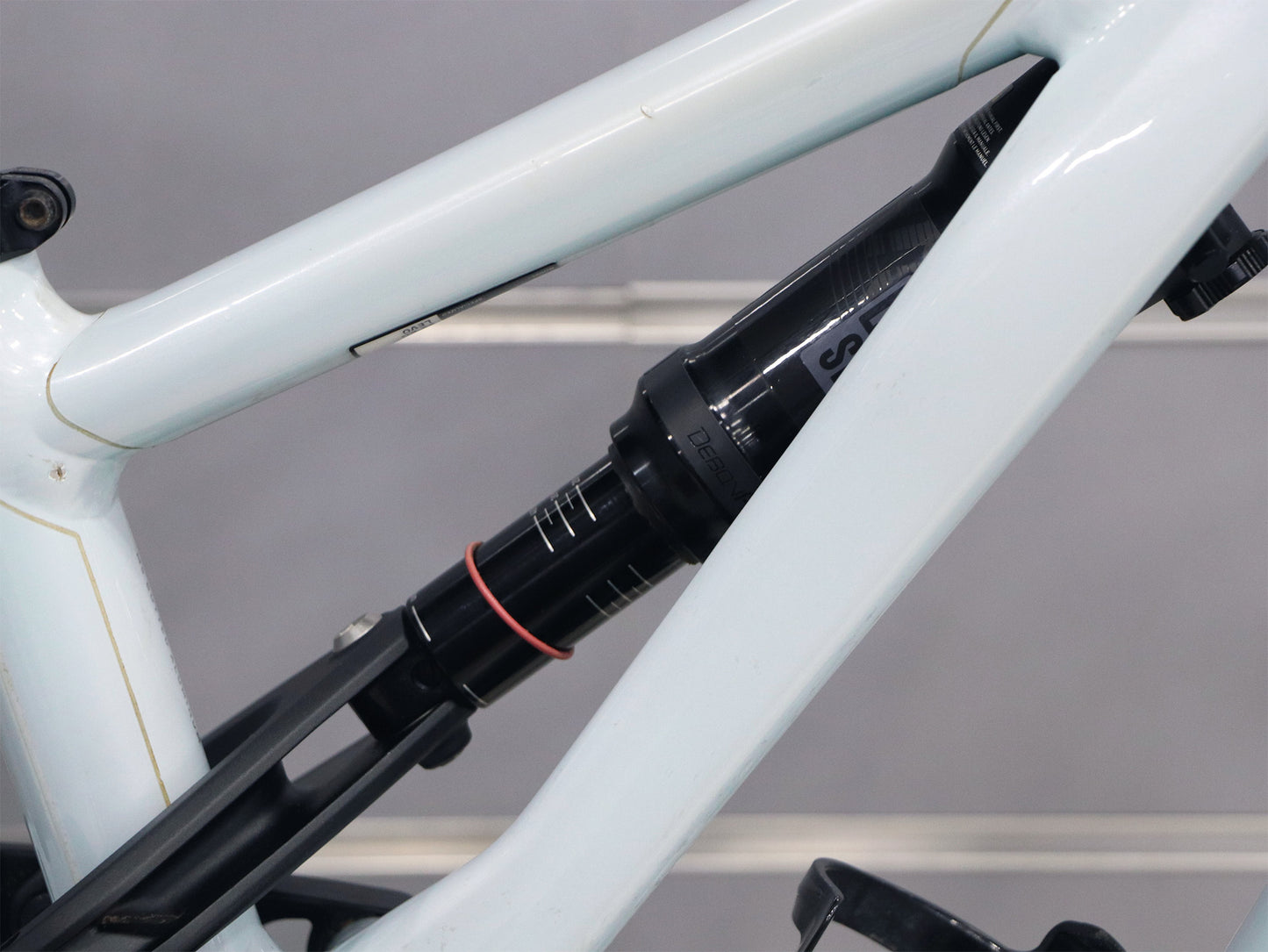 BICICLETA SPECIALIZED TURBO LEVO ALLOY (S3)