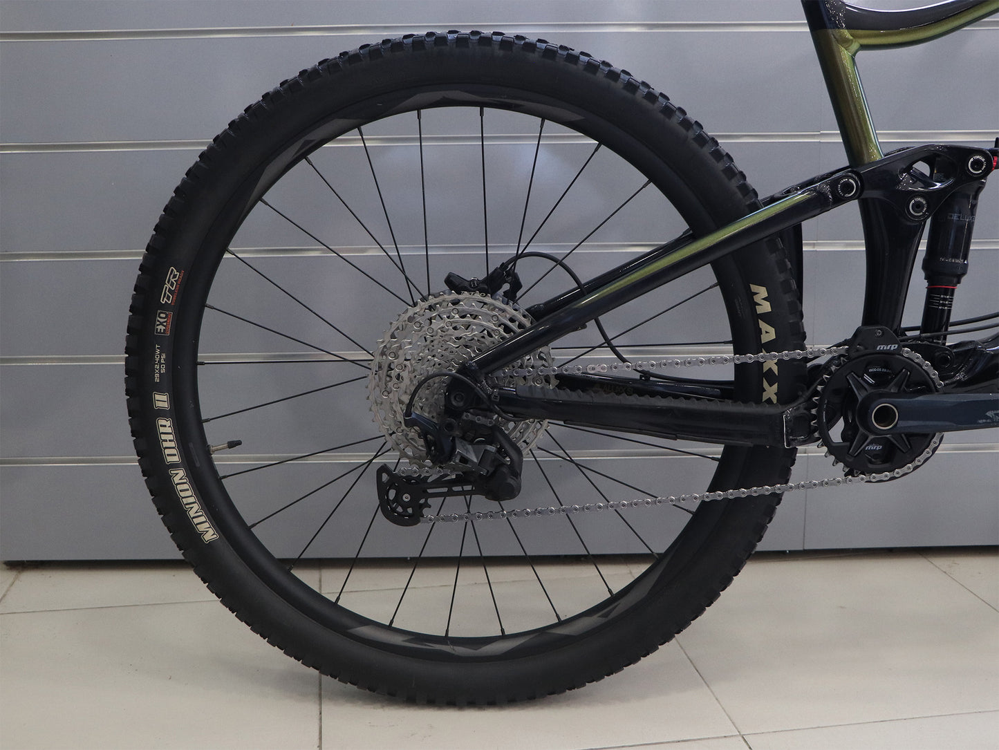 BICICLETA GIANT REIGN 29 2 (L)