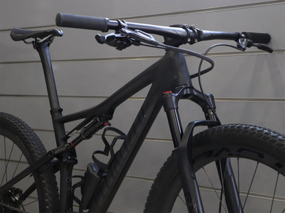 BICICLETA SPECIALIZED EPIC EXPERT CARBON (M)