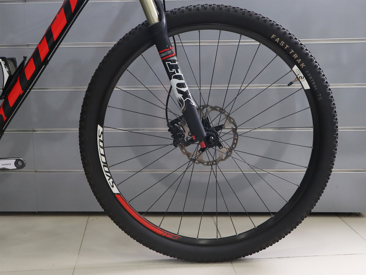 BICICLETA SCOTT SCALE 930 (L)