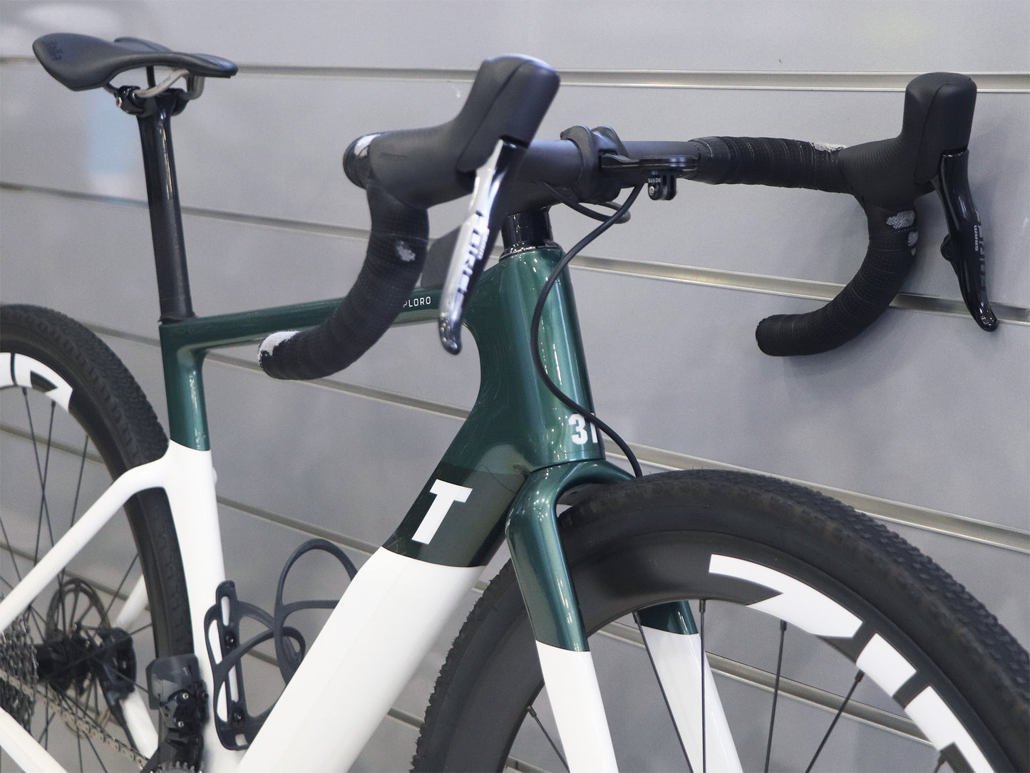 BICICLETA 3T EXPLORO RACEMAX (51)